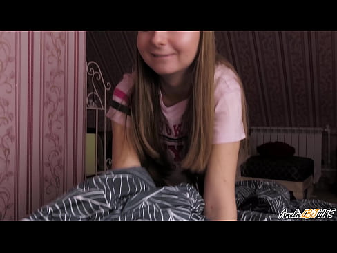 ❤️ Blondie buruja BFF rẹ jinna ati ki o gba pẹlu ni ẹnu rẹ ❤️ wa %yo.pornhills-com.ru ☑